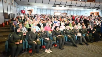 احتفاءً بجهودهم المبذولة: تكريم 500 ممرض وممرضة متميزين في البحيرة