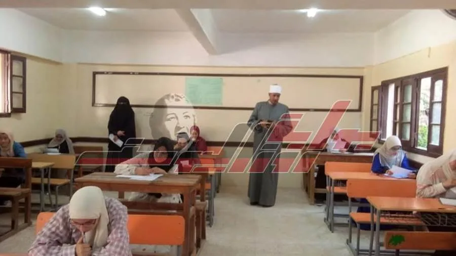 اختتام امتحانات الشهادة الإعدادية الأزهرية في معاهد كفر الشيخ اختتام امتحانات الشهادة الإعدادية الأزهرية في معاهد كفر الشيخ