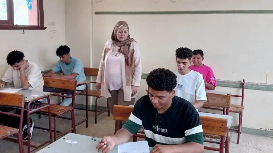 اختتام امتحانات نهاية الفصل الثاني لصفوف النقل في بني سويف لعام 2024/2025 اختتام امتحانات نهاية الفصل الثاني لصفوف النقل في بني سويف لعام 2024/2025