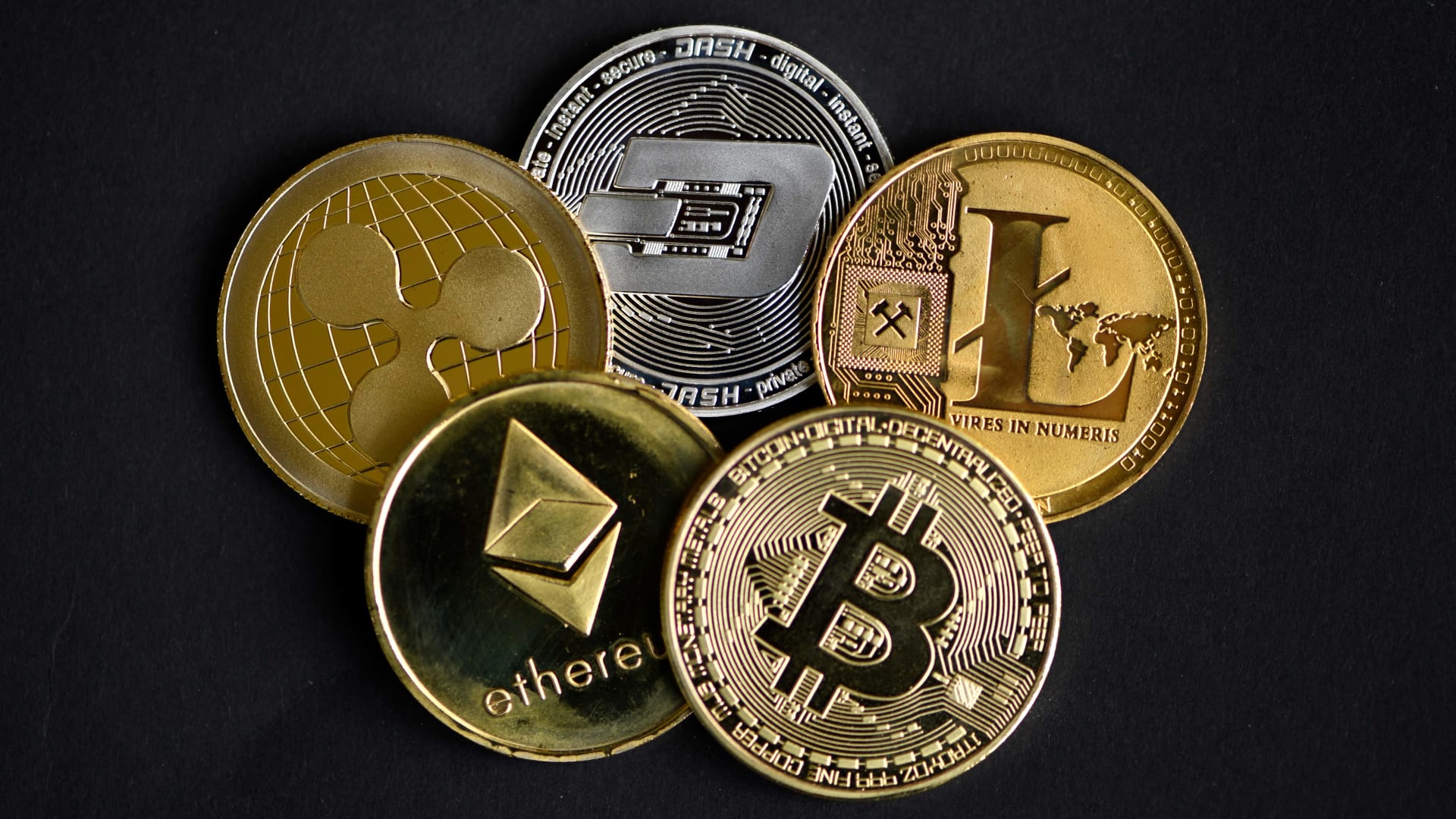 ارتفاع العملات المشفرة بقيادة البيتكوين بعد انفتاح الصين على مفاوضات تجارية مع أمريكا