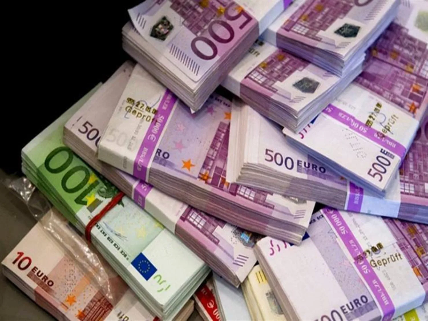 ارتفاع طفيف في سعر اليورو أمام الجنيه المصري اليوم الأربعاء 7 مايو 2025