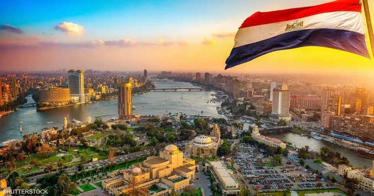 استثمار الاتحاد الأفريقي في مصر يبلغ 831.2 مليون دولار خلال السنة المالية 2023/2024 استثمار الاتحاد الأفريقي في مصر يبلغ 831.2 مليون دولار خلال السنة المالية 2023/2024