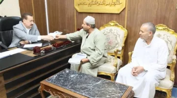 استجابة فورية من محافظ المنوفية.. مساعدات مالية وإزالة إشغالات وتكليفات لحل شكاوى المواطنين