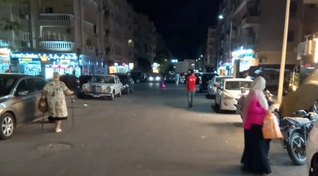 استجابة لمطالب المواطنين.. مدير أمن البحر الأحمر يوجه بتنظيم حركة المرور في شوارع الكوثر بالغردقة استجابة لمطالب المواطنين.. مدير أمن البحر الأحمر يوجه بتنظيم حركة المرور في شوارع الكوثر بالغردقة