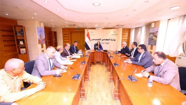 استراتيجية لتعزيز مؤسسات الدفاع الاجتماعي على مستوى البلاد استراتيجية لتعزيز مؤسسات الدفاع الاجتماعي على مستوى البلاد