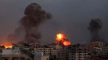 استشهاد 12 فلسطينيًا جراء قصف إسرائيلي لمدرسة تأوي نازحين في مدينة غزة