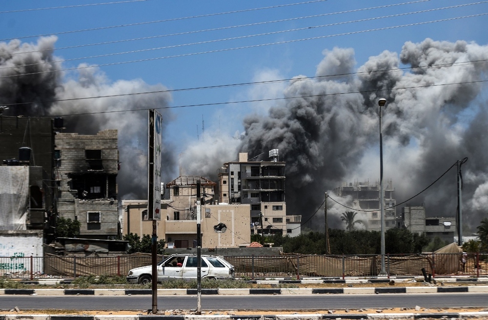 استشهاد 14 فلسطينيًّا في قصف الاحتلال الإسرائيلي على قطاع غزة