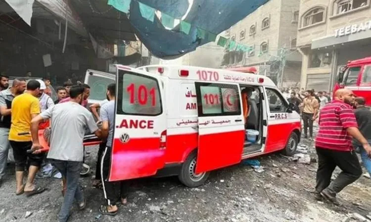 استشهاد 35 فلسطينيًا جراء قصف إسرائيلي على مخيم للنازحين غرب خان يونس استشهاد 35 فلسطينيًا جراء قصف إسرائيلي على مخيم للنازحين غرب خان يونس