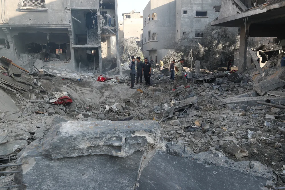 استشهاد 7 فلسطينيين جراء غارات القوات الإسرائيلية على غزة استشهاد 7 فلسطينيين جراء غارات القوات الإسرائيلية على غزة