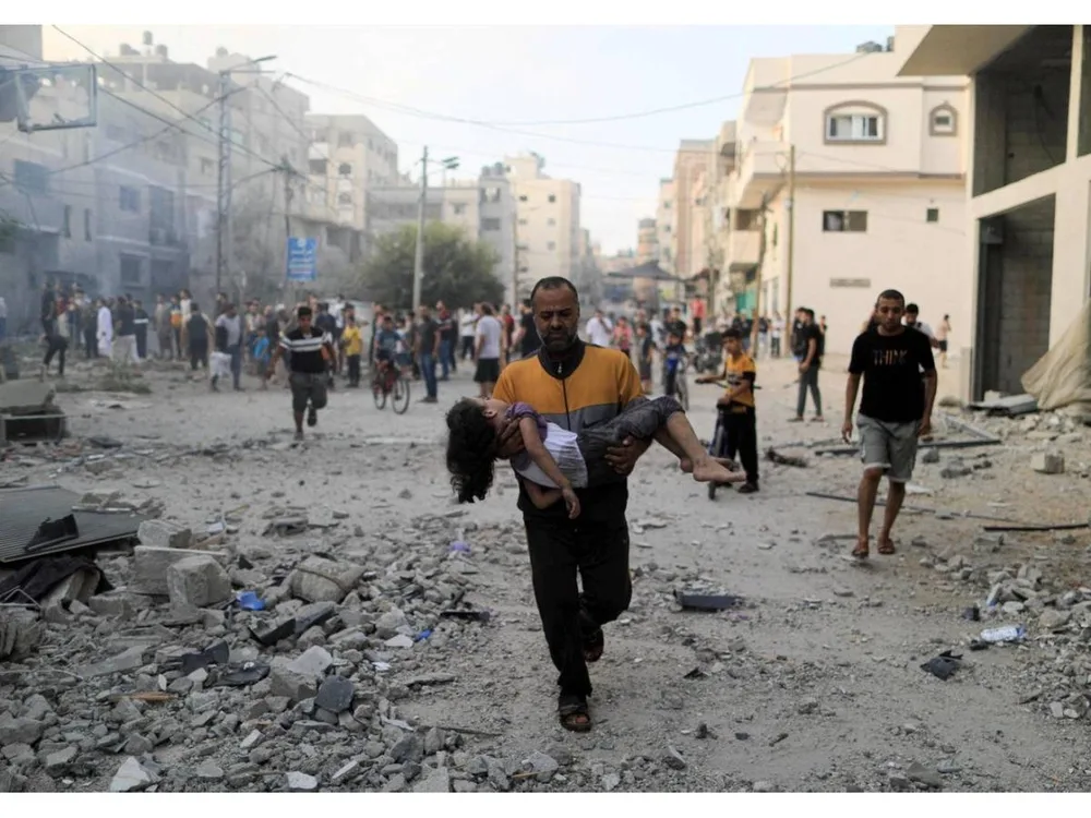 استشهاد 8 فلسطينيين جراء ضربات جوية إسرائيلية على جباليا وحي التفاح في غزة استشهاد 8 فلسطينيين جراء ضربات جوية إسرائيلية على جباليا وحي التفاح في غزة