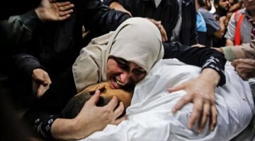 استشهاد 8 فلسطينيين وإصابة آخرين في قصف طيران الاحتلال لمناطق بقطاع غزة