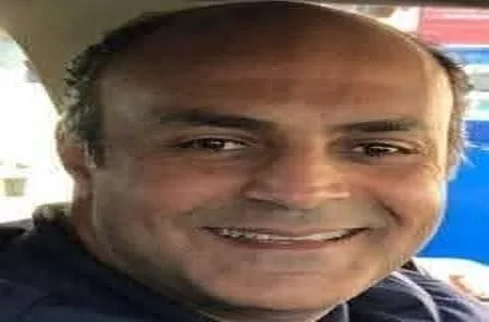 استشهاد اللواء حازم مشعل أثناء تأديته لواجبه على طريق الإسكندرية الصحراوي استشهاد اللواء حازم مشعل أثناء تأديته لواجبه على طريق الإسكندرية الصحراوي