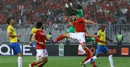 استكشف الفرق في القيمة التسويقية بين بيراميدز وصن داونز قبل اللقاء المنتظر.