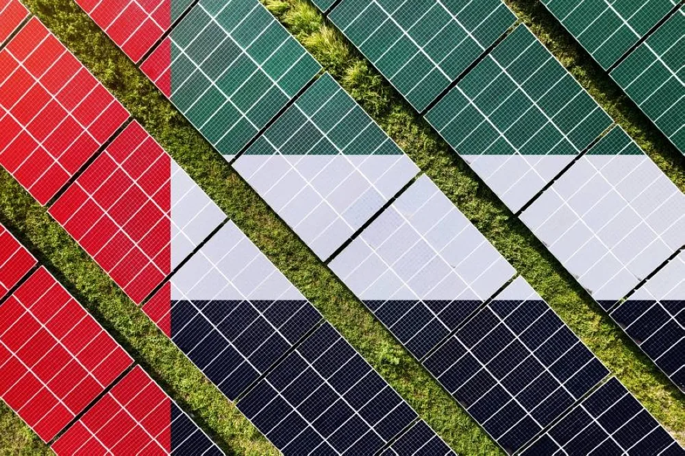 استكمال المرحلة الثالثة لمشروع الطاقة الشمسية في جامعة الإمارات العربية المتحدة استكمال المرحلة الثالثة لمشروع الطاقة الشمسية في جامعة الإمارات العربية المتحدة