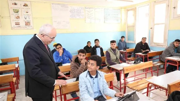 استمرار امتحانات الصفين الأول والثاني الثانوي لليوم الثاني على التوالي استمرار امتحانات الصفين الأول والثاني الثانوي لليوم الثاني على التوالي
