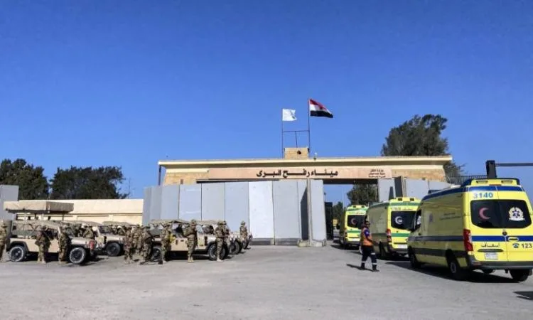 استمرار فتح ميناء رفح البري لليوم الـ51 على التوالي