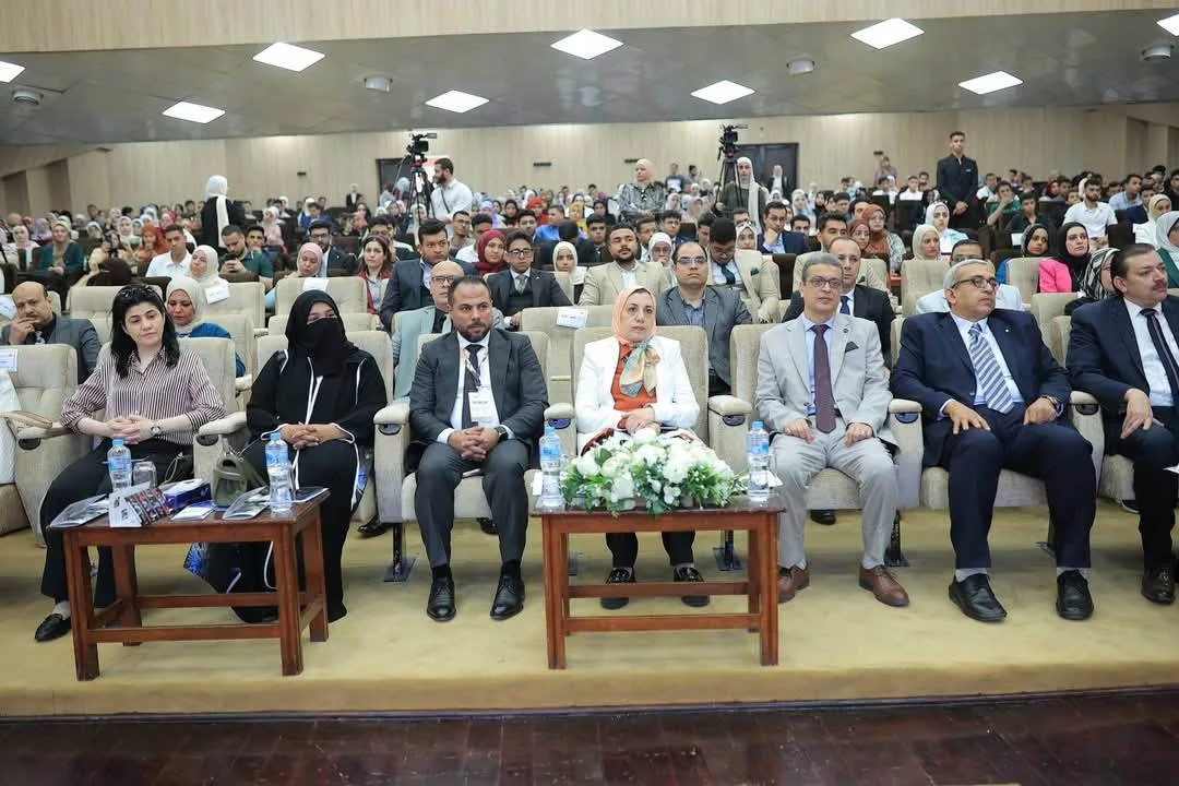 استمرار فعاليات المؤتمر السنوى الرابع لطلاب الدراسات العليا في العلوم التطبيقية بجامعة بنها