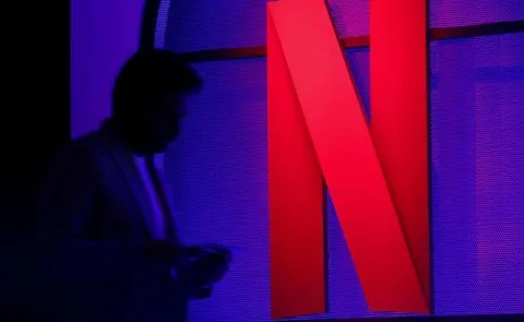 استياء مستخدمي “نتفليكس” من خاصية الذكاء الاصطناعي الجديدة التي تُطلق قريباً استياء مستخدمي “نتفليكس” من خاصية الذكاء الاصطناعي الجديدة التي تُطلق قريباً