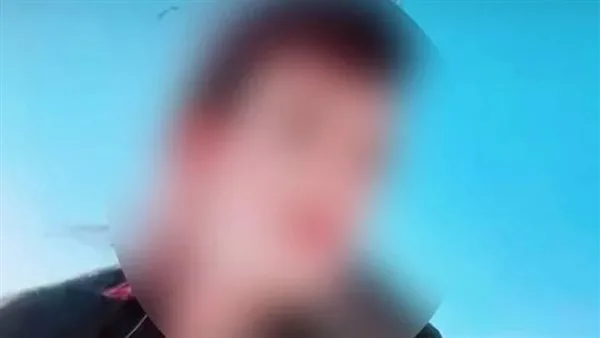اعترافات البلوجر زين الزين أمام جهات التحقيق بعد ضبطه: كنت في دهب أغير جو والشنط فيها حاجات مش بتاعتي