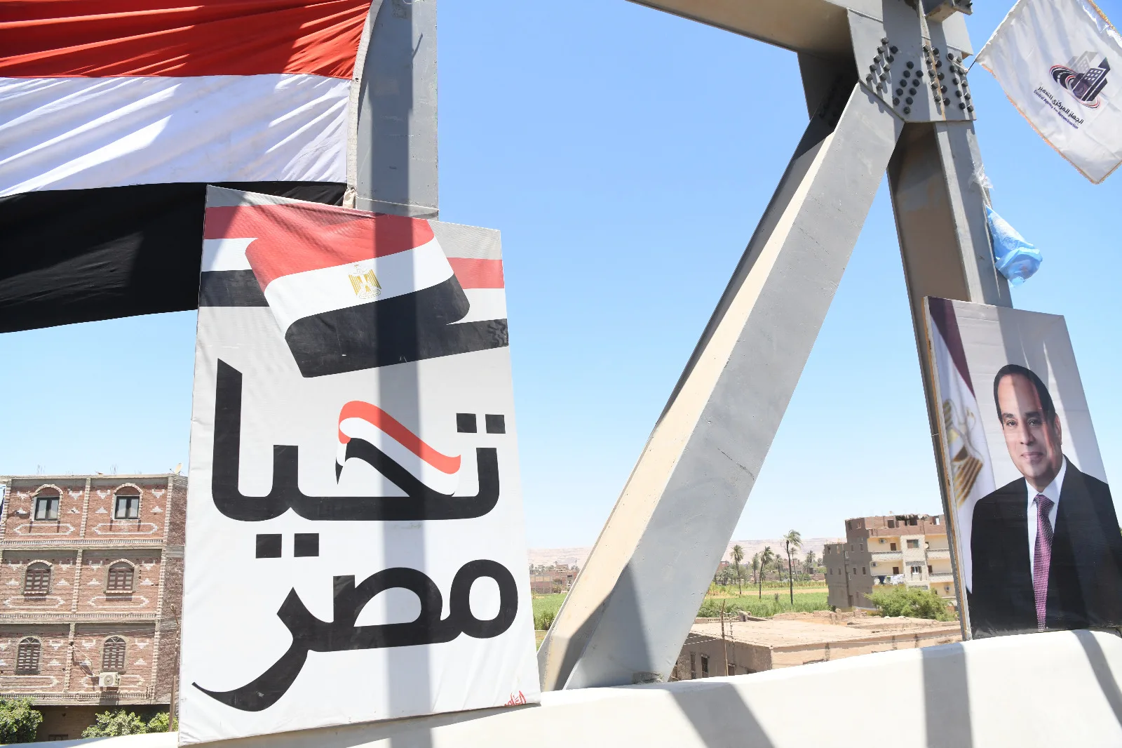 افتتاح كوبري فرشوط العلوى بـ قنا لتيسير الحركة المرورية أمام المواطنين