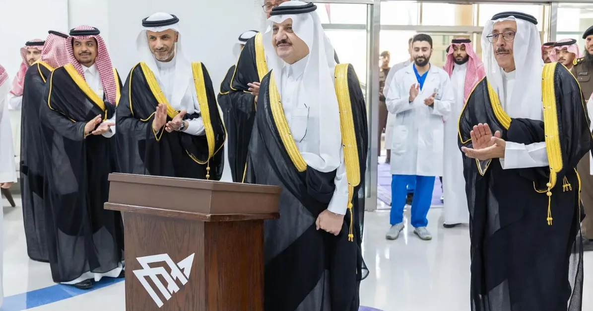 افتتاح مركز للحروق والعمليات التجميلية في مستشفى جامعة الإمام عبدالرحمن بن فيصل افتتاح مركز للحروق والعمليات التجميلية في مستشفى جامعة الإمام عبدالرحمن بن فيصل