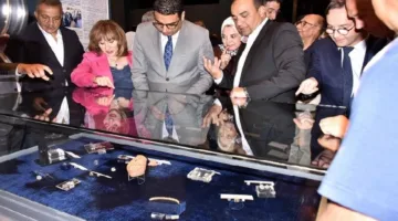 افتتاح معرض المجوهرات الذهبية في متحف الفن المصري القديم بالأقصر
