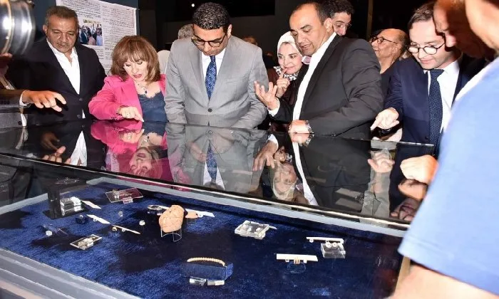 افتتاح معرض المجوهرات الذهبية في متحف الفن المصري القديم بالأقصر افتتاح معرض المجوهرات الذهبية في متحف الفن المصري القديم بالأقصر