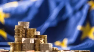 فائض تجاري تاريخي لمنطقة اليورو في مارس 2025 بفضل الزيادة الكبيرة في الصادرات إلى الولايات المتحدة