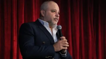 اكتشف فعاليات “البيت الفني للفنون الشعبية والاستعراضية” بمناسبة عيد الأضحى
