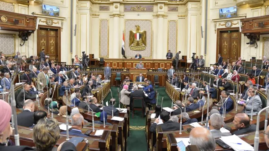 الأحزاب المصرية: مشروع قانون مجلس النواب المناسب للفترة الحالية مع الاستمرار في نظام القائمة المغلقة بالكامل. الأحزاب المصرية: مشروع قانون مجلس النواب المناسب للفترة الحالية مع الاستمرار في نظام القائمة المغلقة بالكامل.