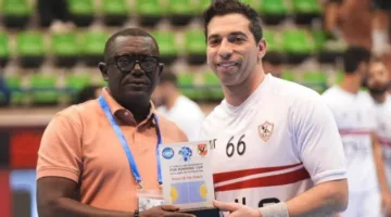 الأحمر يتألق كأفضل لاعب في مواجهة الزمالك ووداد سمارة بكأس الكؤوس الإفريقية لكرة اليد