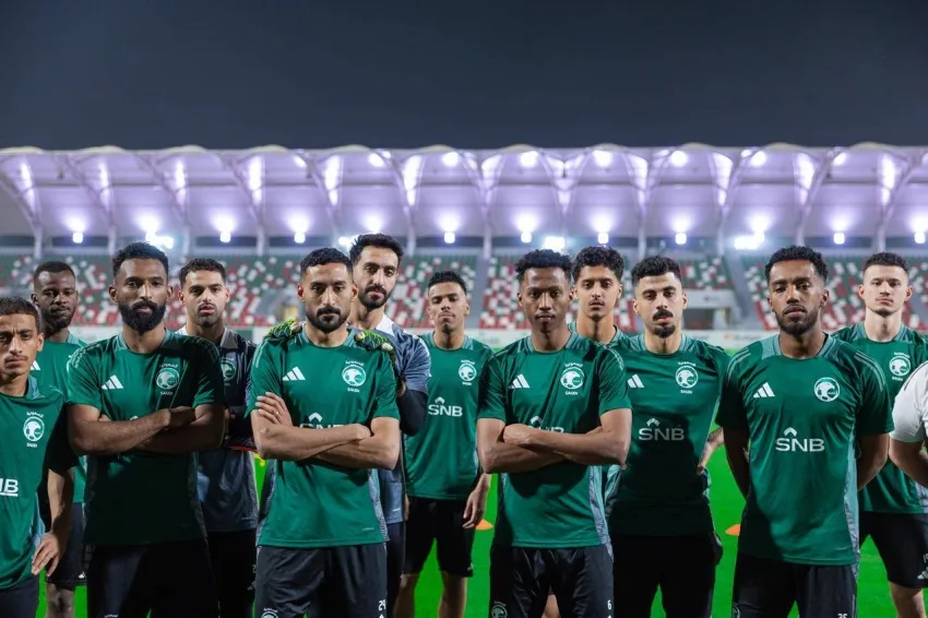 الأخضر يبدأ تدريباته في معسكر الدمام تحضيراً لمباراة البحرين الأخضر يبدأ تدريباته في معسكر الدمام تحضيراً لمباراة البحرين