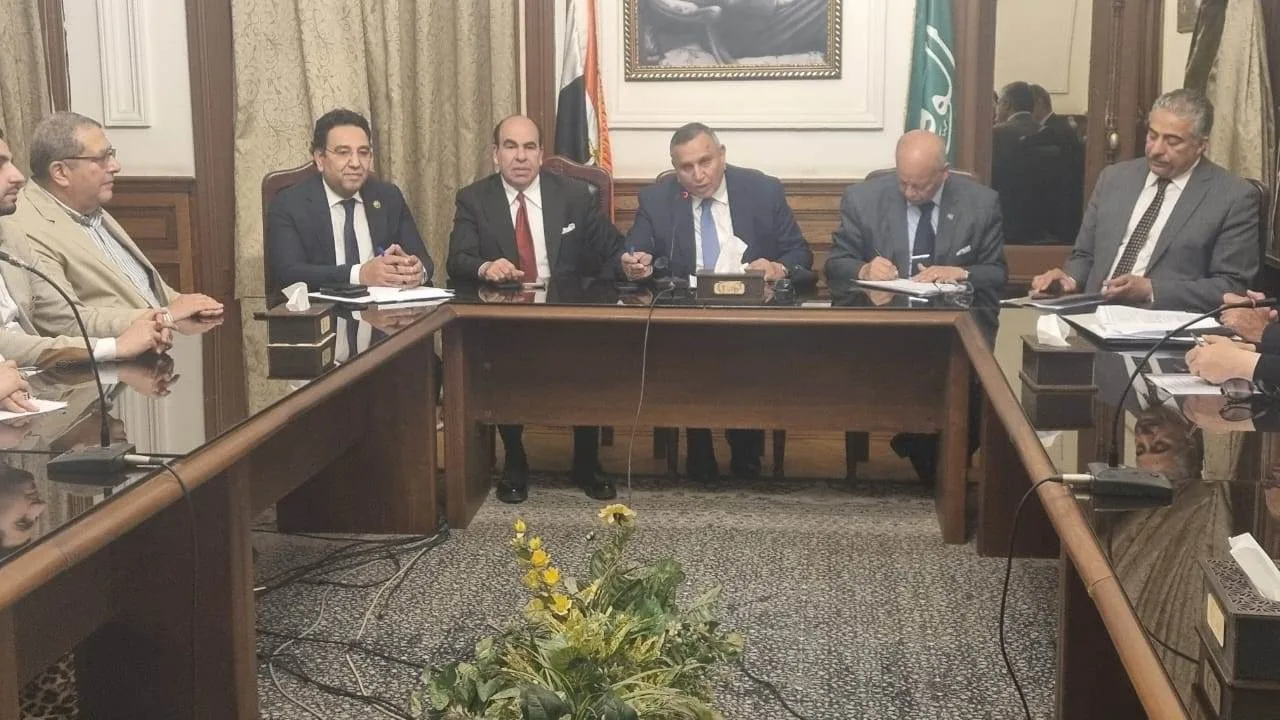 الأربعاء.. رئيس الوفد يستعرض موقف الحزب بشأن الإيجارات القديمة الأربعاء.. رئيس الوفد يستعرض موقف الحزب بشأن الإيجارات القديمة