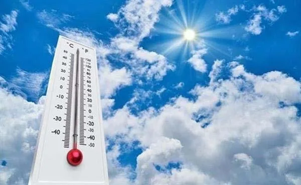 الأرصاد الجوية تتنبأ بزيادة درجات الحرارة لتصل إلى 44 درجة خلال الأيام القادمة الأرصاد الجوية تتنبأ بزيادة درجات الحرارة لتصل إلى 44 درجة خلال الأيام القادمة