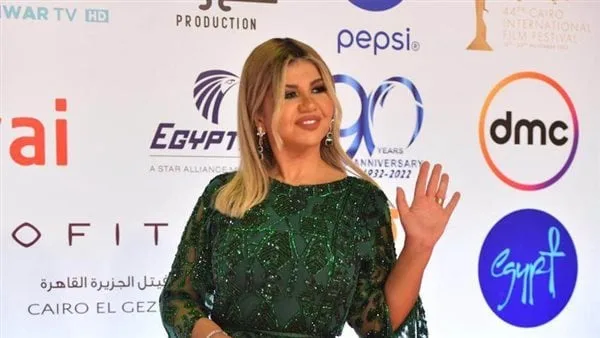 الأزمة تشتعل.. شهادات نجوم الفن تنصف بوسي شلبي على أبناء "الساحر"
