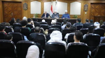 الأزهر يستضيف 150 شابًا من وفد “منحة ناصر للقيادة الدولية” ليتعرفوا على مساعيه في العمل الدعوي والإنساني.