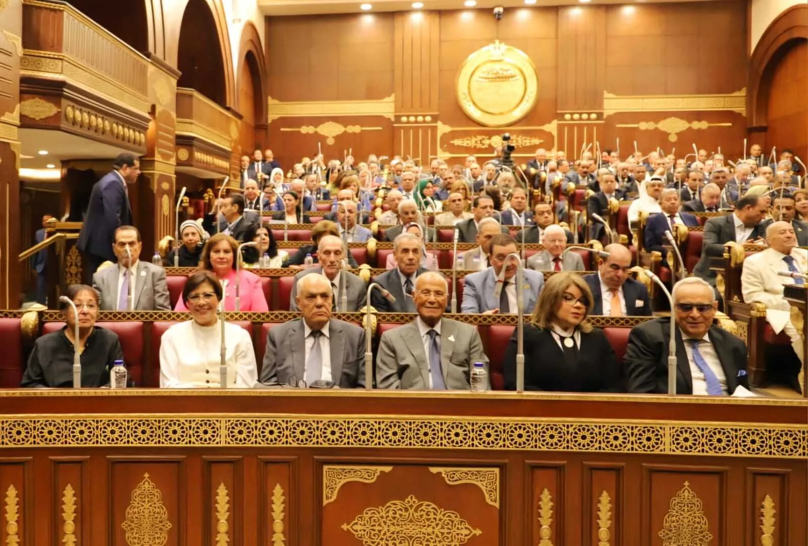 الأسبوع المقبل.. مجلس الشيوخ يستعرض التقرير الشامل حول مشروع قانون اعتماد خطة التنمية الاقتصادية والاجتماعية للسنة المالية 2025/2026. الأسبوع المقبل.. مجلس الشيوخ يستعرض التقرير الشامل حول مشروع قانون اعتماد خطة التنمية الاقتصادية والاجتماعية للسنة المالية 2025/2026.