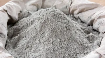 الأسمنت يدفع السوق العقارية نحو تقلبات في الأسعار