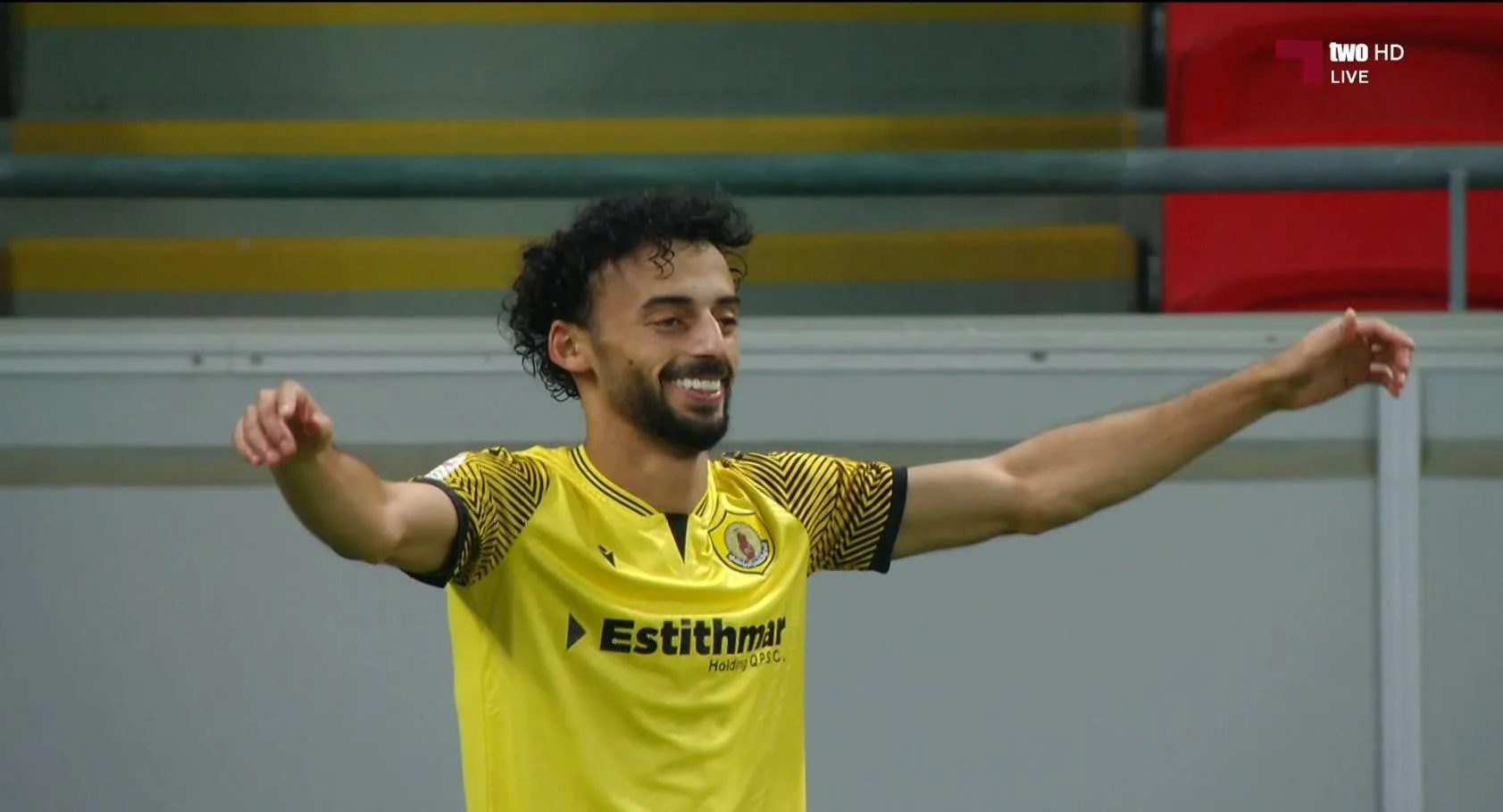 الأشعة تكشف موقف أحمد عبد القادر من الانضمام إلى كأس العالم مع الأهلي الأشعة تكشف موقف أحمد عبد القادر من الانضمام إلى كأس العالم مع الأهلي
