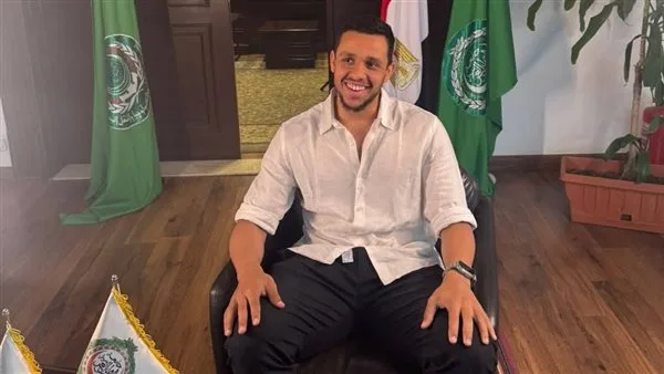 الأكاديمية العربية تكرم بطل الإسكواش المصري مصطفى عسل لتصدره قائمة التصنيف العالمي الأكاديمية العربية تكرم بطل الإسكواش المصري مصطفى عسل لتصدره قائمة التصنيف العالمي