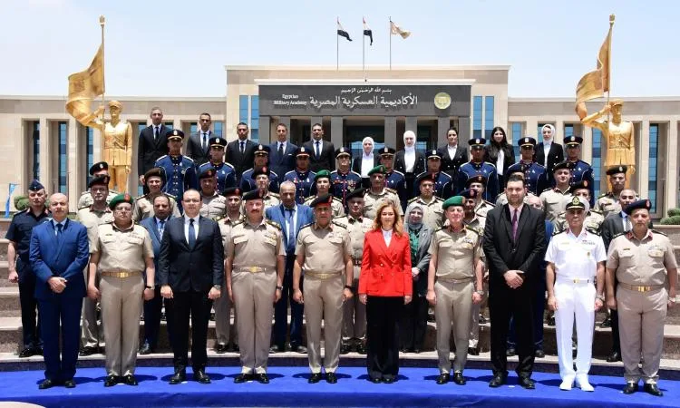 الأكاديمية العسكرية تُبرم اتفاقية تعاون مع الأكاديمية الوطنية لتدريب الشباب. الأكاديمية العسكرية تُبرم اتفاقية تعاون مع الأكاديمية الوطنية لتدريب الشباب.