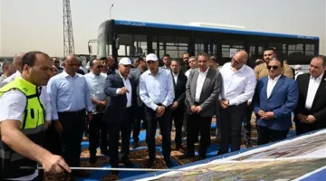 الأكبر عالمياً في مجاله.. رئيس الوزراء يدشّن مصنعاً للضفائر الكهربائية في العاشر من رمضان