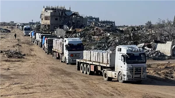 الأمم المتحدة: إسرائيل أذنت بدخول 9 شاحنات إلى غزة اليوم عبر معبر كرم أبو سالم الأمم المتحدة: إسرائيل أذنت بدخول 9 شاحنات إلى غزة اليوم عبر معبر كرم أبو سالم