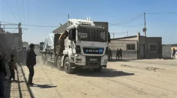 الأمم المتحدة: شاحنات الإغاثة بانتظار الموافقة الإسرائيلية للدخول إلى غزة
