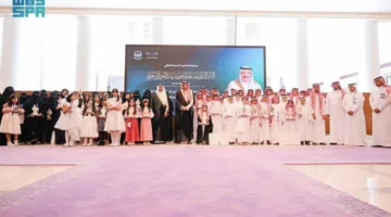الأمير حسام بن سعود يكرم 74 طالبًا وطالبة في تعليم منطقة الباحة