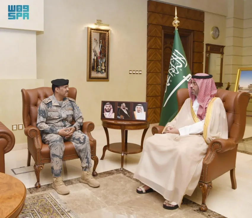 الأمير سعود بن جلوي يستقبل قائد حرس الحدود في جدة الأمير سعود بن جلوي يستقبل قائد حرس الحدود في جدة