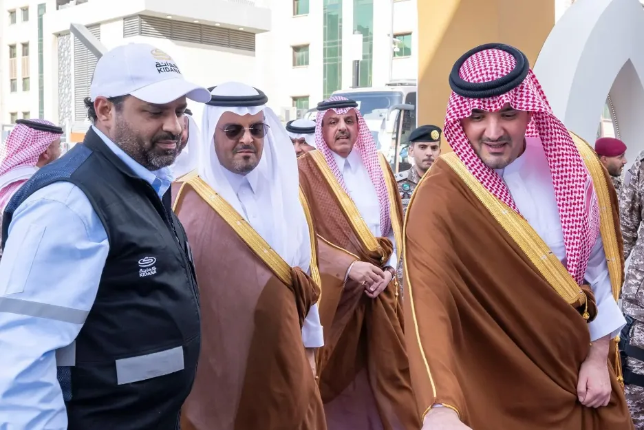 الأمير عبدالعزيز بن سعود يزور مجموعة من المشاريع التطويرية في المشاعر المقدسة الأمير عبدالعزيز بن سعود يزور مجموعة من المشاريع التطويرية في المشاعر المقدسة