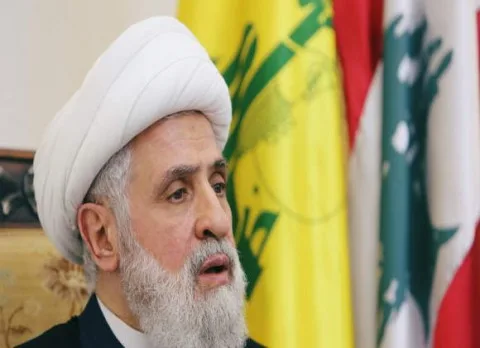 الأمين العام لـ”حزب الله”: المقاومة لن تتسامح مع الظلم ونرى أن الحرب مع إسرائيل لا تزال قائمة، وننصح ترامب باغتنام فرصة إنهاء الصراع وتعزيز الاستثمارات الأمريكية في المنطقة، حيث تتحمل الولايات المتحدة مسؤولية إنهاء العدوان. الأمين العام لـ”حزب الله”: المقاومة لن تتسامح مع الظلم ونرى أن الحرب مع إسرائيل لا تزال قائمة، وننصح ترامب باغتنام فرصة إنهاء الصراع وتعزيز الاستثمارات الأمريكية في المنطقة، حيث تتحمل الولايات المتحدة مسؤولية إنهاء العدوان.