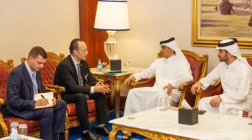 الأمين العام للجنة الأولمبية القطرية يجتمع مع رئيس اللجنة الأولمبية الوطنية في ألبانيا