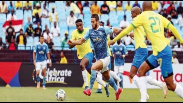 الأهرام يواجه صن داونز.. تابعوا مباراة بيراميدز وصن داونز في نهائي دوري أبطال أفريقيا الآن الأهرام يواجه صن داونز.. تابعوا مباراة بيراميدز وصن داونز في نهائي دوري أبطال أفريقيا الآن